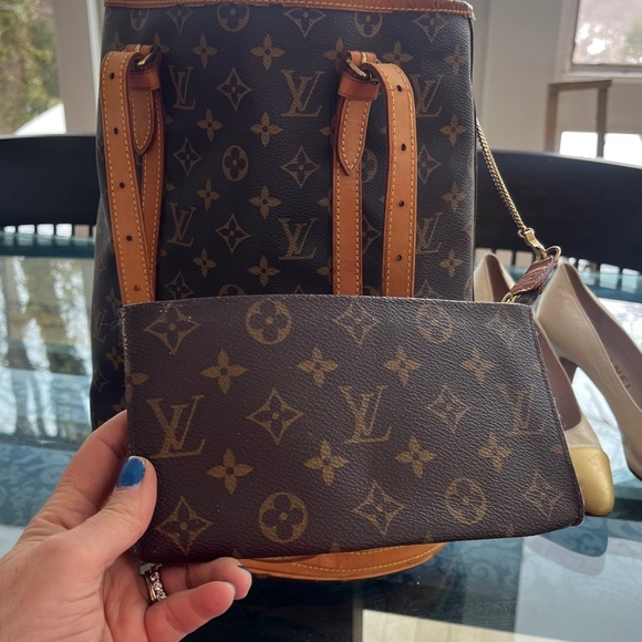 Louis Vuitton Monogram Brown Bucket Bag With Wallet